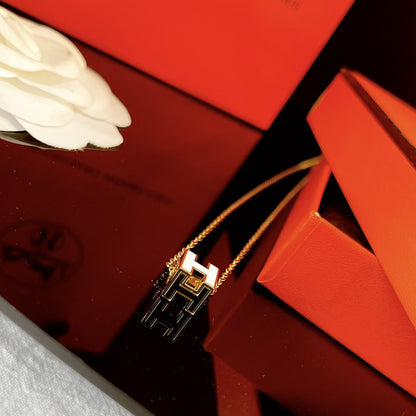 [ELAN LUXE]H WHITE SQUARE GOLD NECKLACE