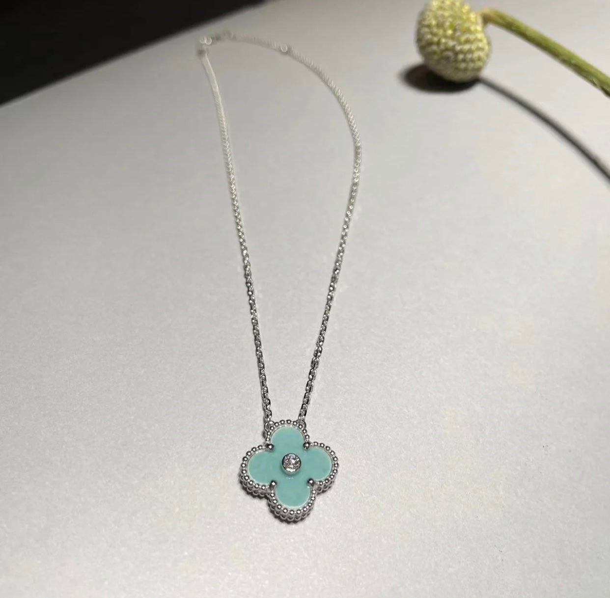 [ELAN LUXE]CLOVER 1 DIAMOND LIGHT BLUE SILVER NECKLACE