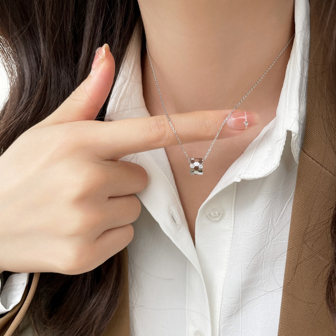 [ELAN LUXE]BEE MINI PEDANT DIAMOND NECKLACE