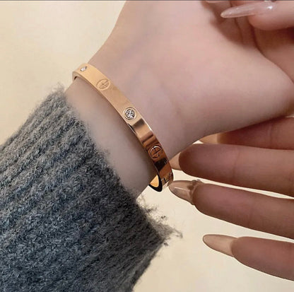 [ELAN LUXE]2026 RAINBOW LOVE BRACELET 6.1MM  10 DIAMONDS