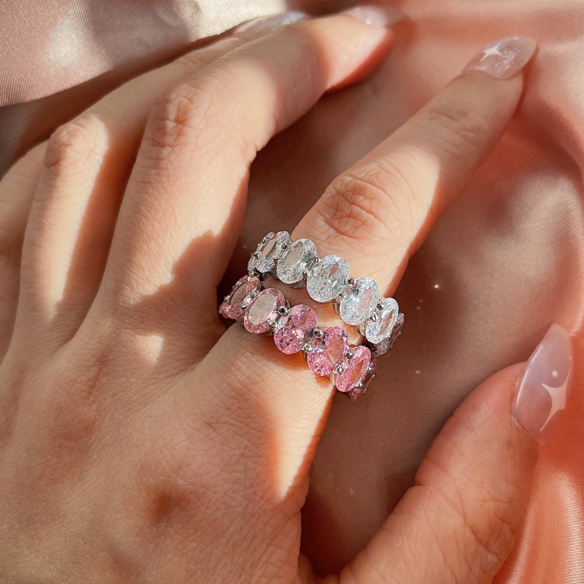 [ELAN LUXE]Dainty Elongated Cushion Cut Tennis Ring