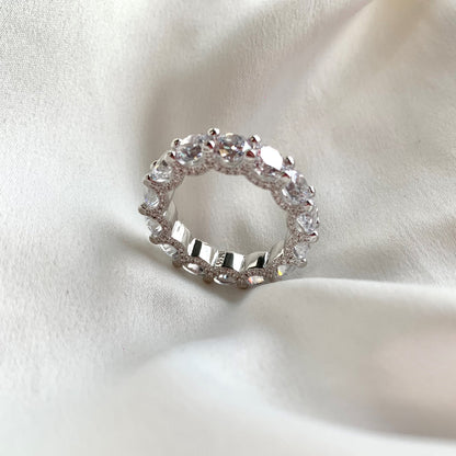 [ELAN LUXE]Gorgeous Round Cut Tennis Ring