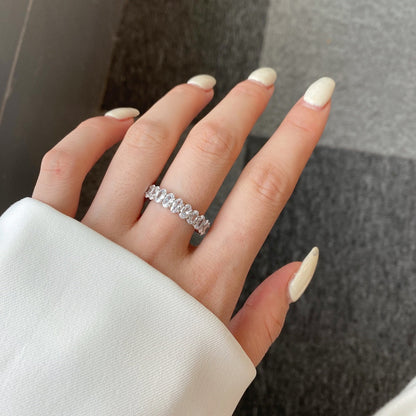 [ELAN LUXE]Ornate Oval Cut Tennis Ring