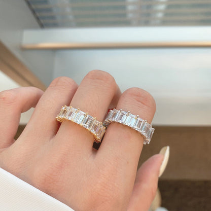 [ELAN LUXE]0.75 Carat Elegant Emerald Cut Tennis Ring