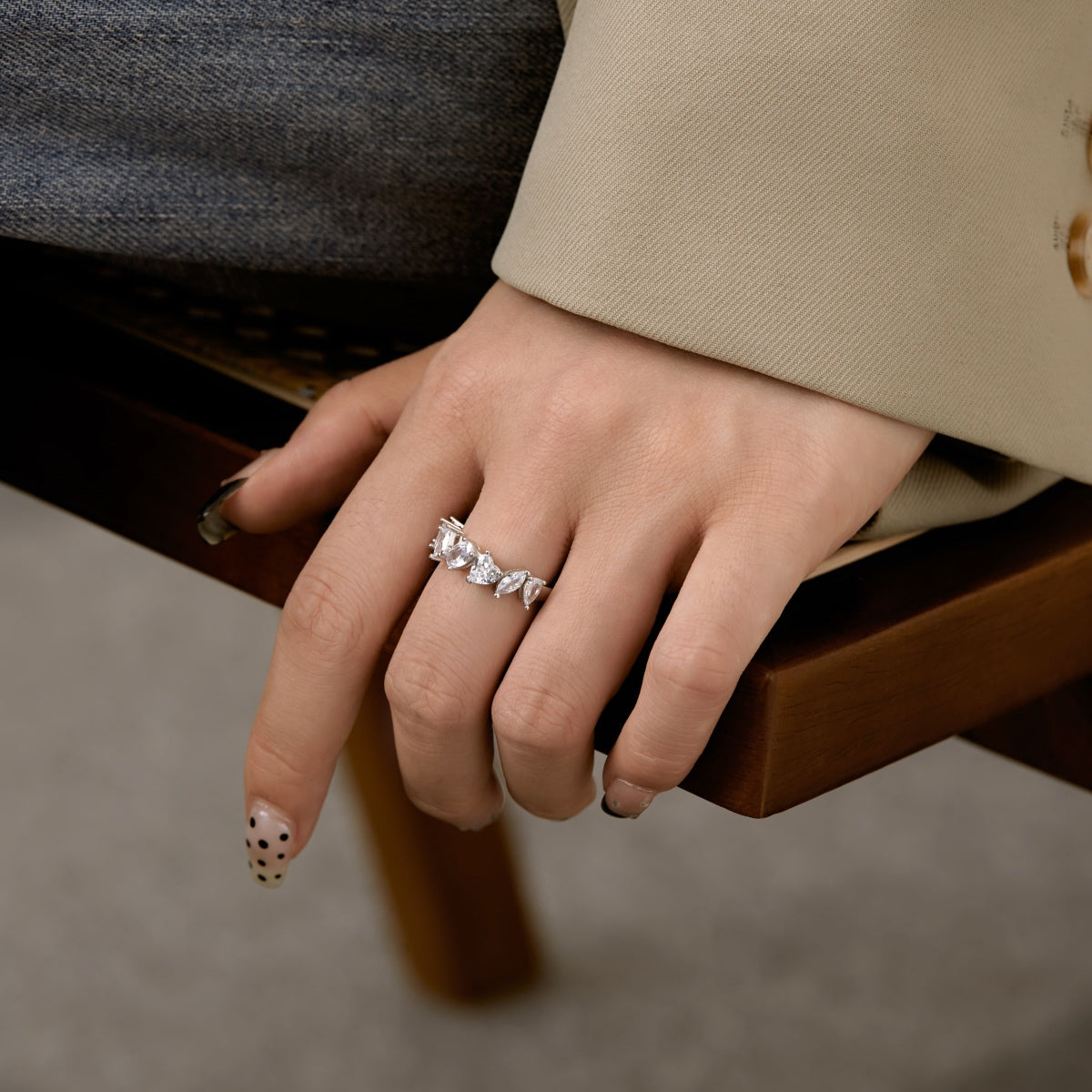 [ELAN LUXE]Delicate Multi Cut Ring