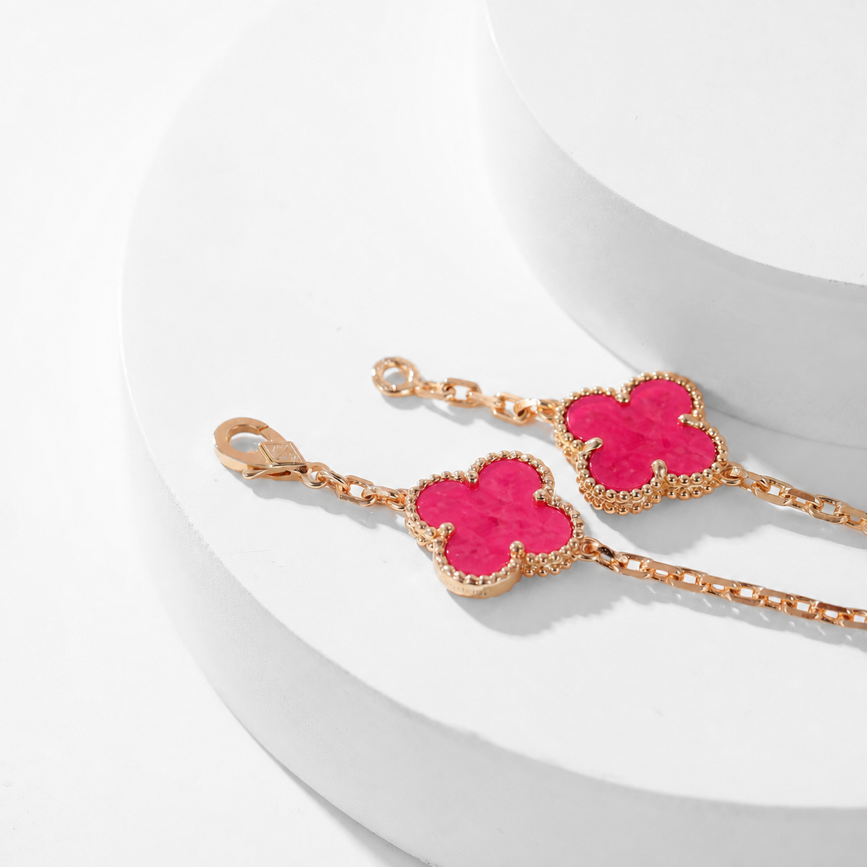 [ELAN LUXE]CLOVER 10 MOTIFS PINK ENAMEL NECKLACE