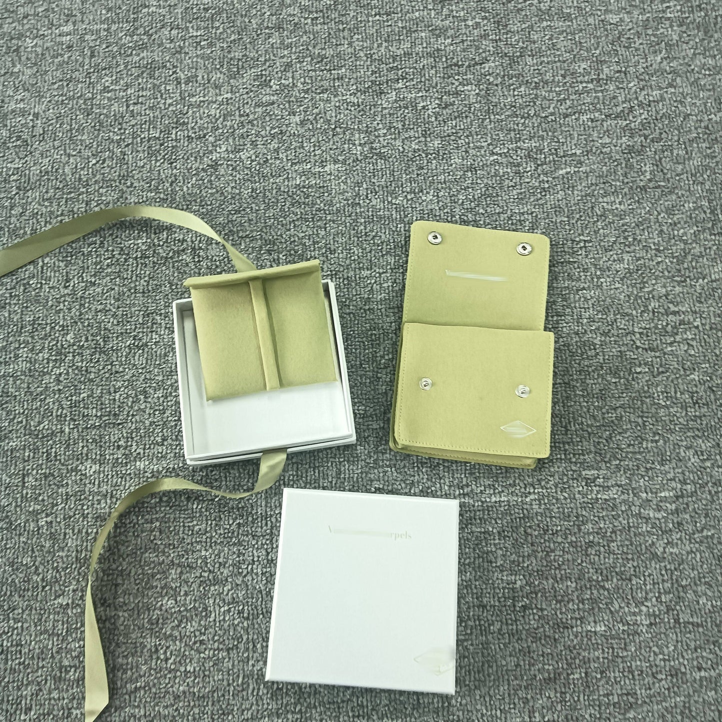 [ELAN LUXE] VA CLOVER BOX GIFT BAG