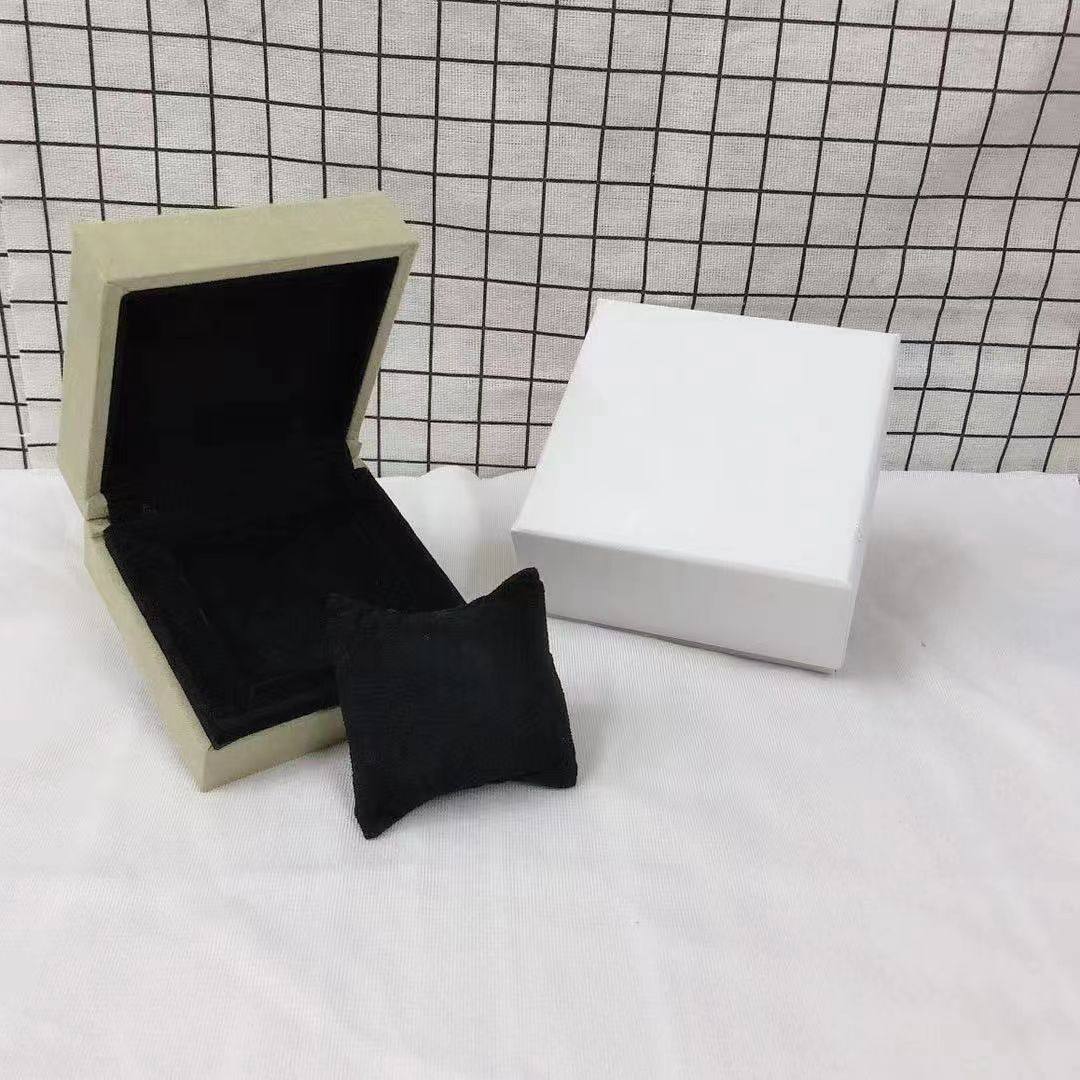 [ELAN LUXE] VA CLOVER BOX GIFT BAG