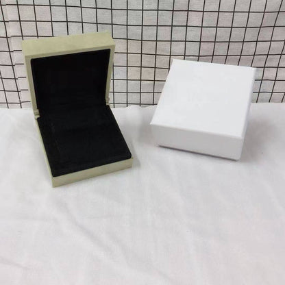 [ELAN LUXE] VA CLOVER BOX GIFT BAG
