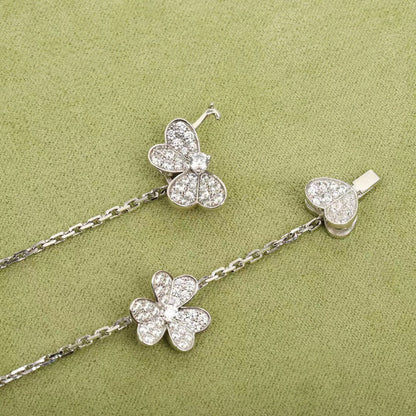 [ELAN LUXE]FRIVOLE SILVER 9 FLOWERS NECKLACE