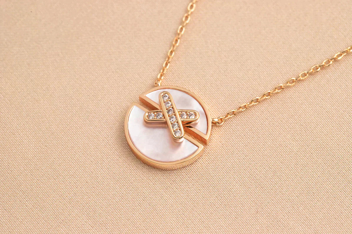 [ELAN LUXE]JEUX DE ROSE GOLD DIAMOND NECKLACE