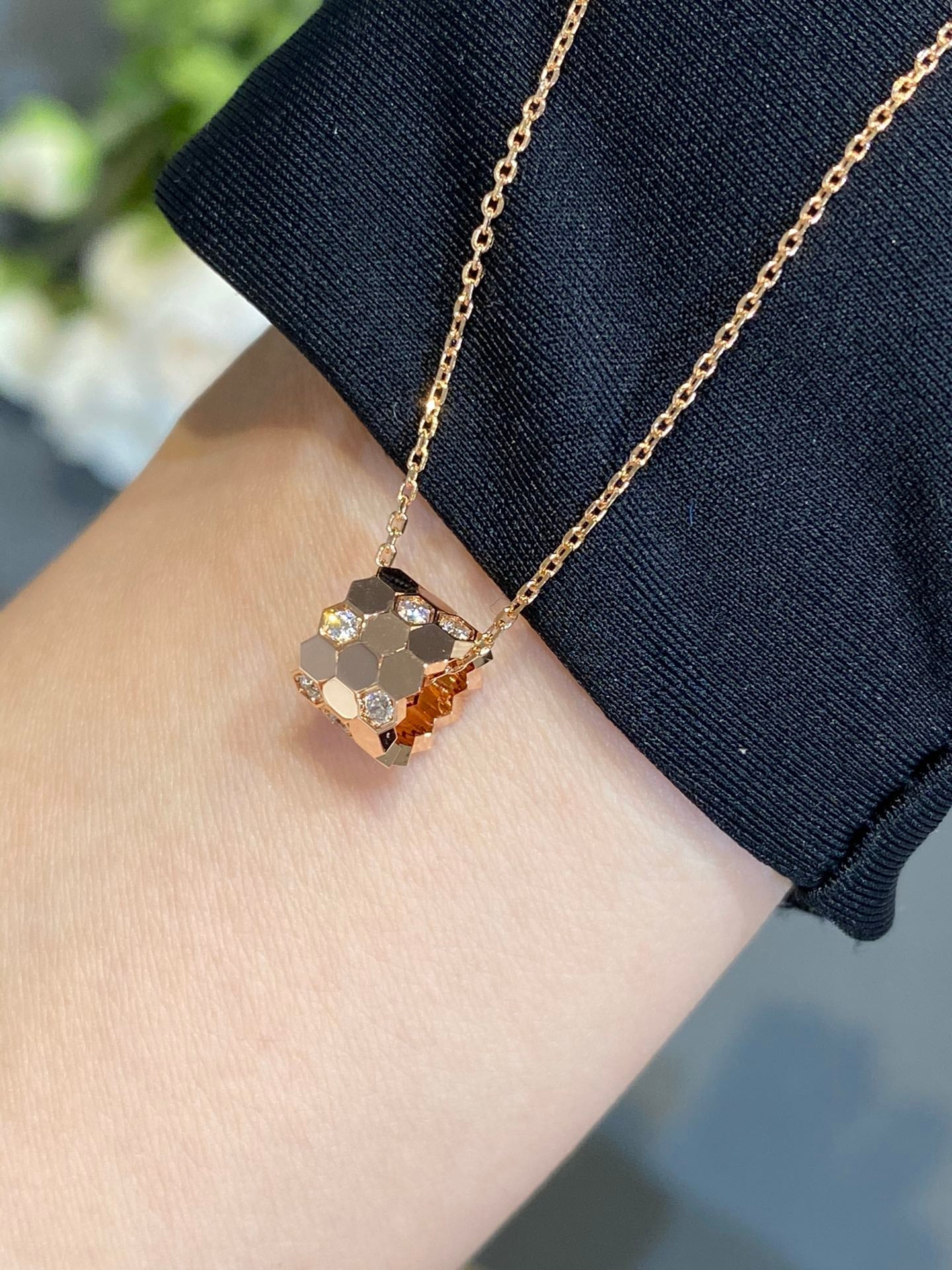 [ELAN LUXE]BEE LOVE DIAMOND NECKLACE