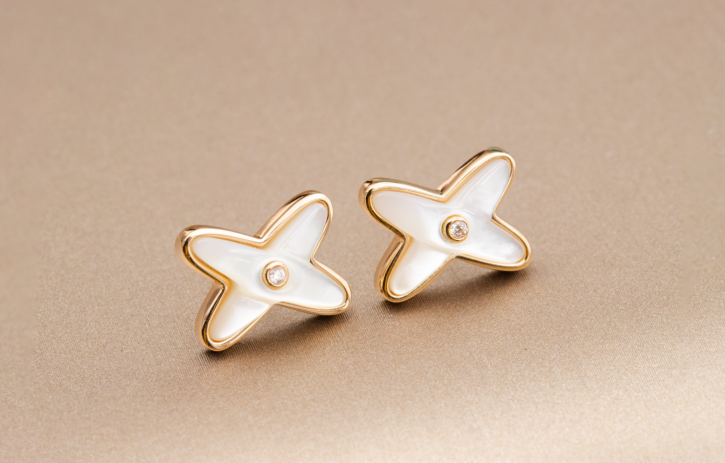 [ELAN LUXE]JEUX DE WHITE MOP PINK GOLD DIAMOND EARRINGS