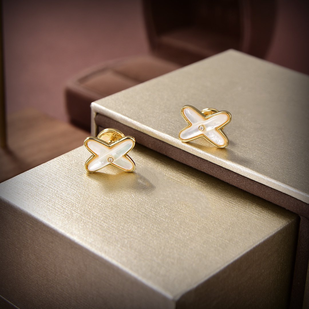 [ELAN LUXE]JEUX DE WHITE MOP GOLD DIAMOND EARRINGS