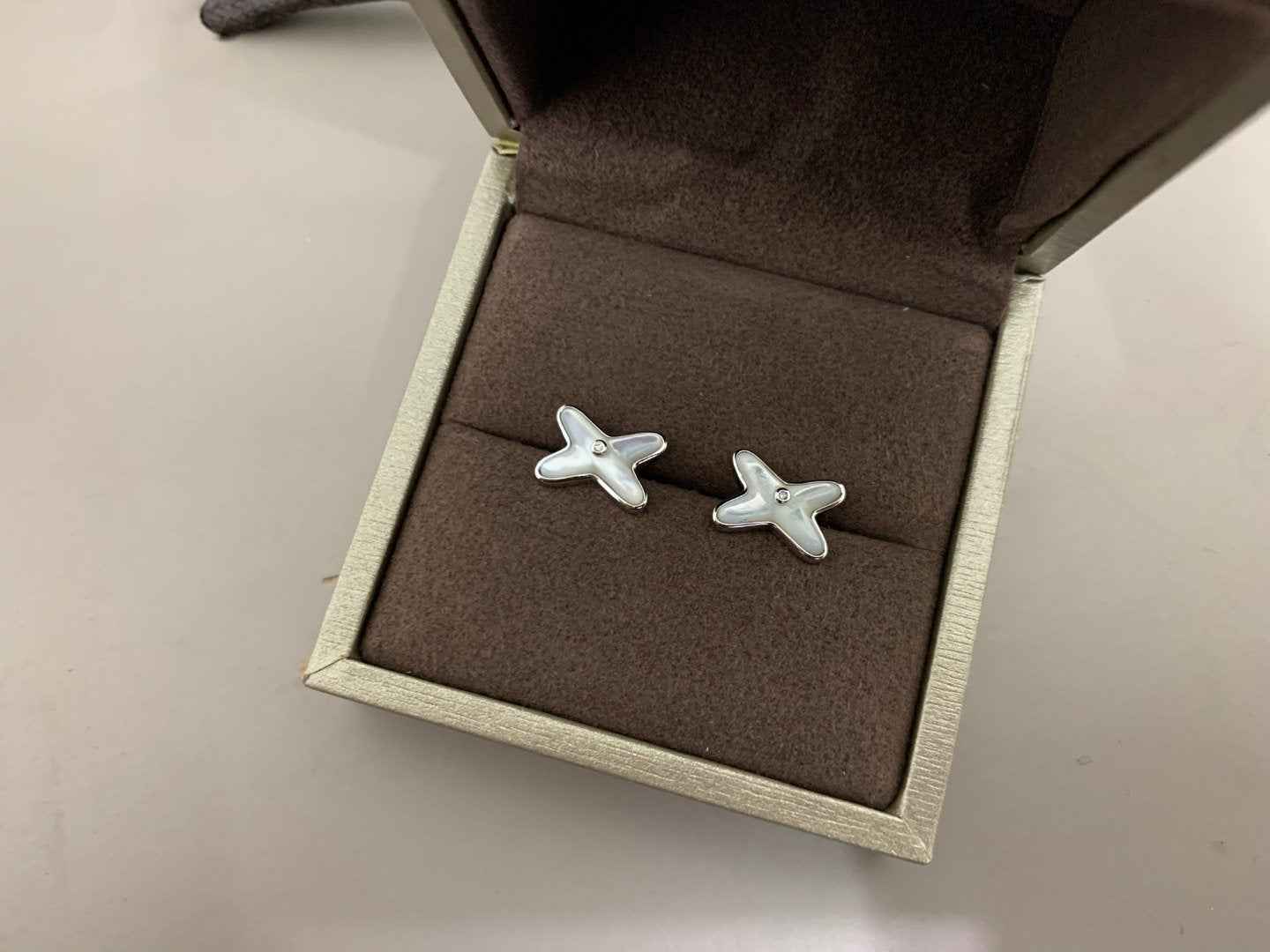 [ELAN LUXE]JEUX DE WHITE MOP SILVER DIAMOND EARRINGS