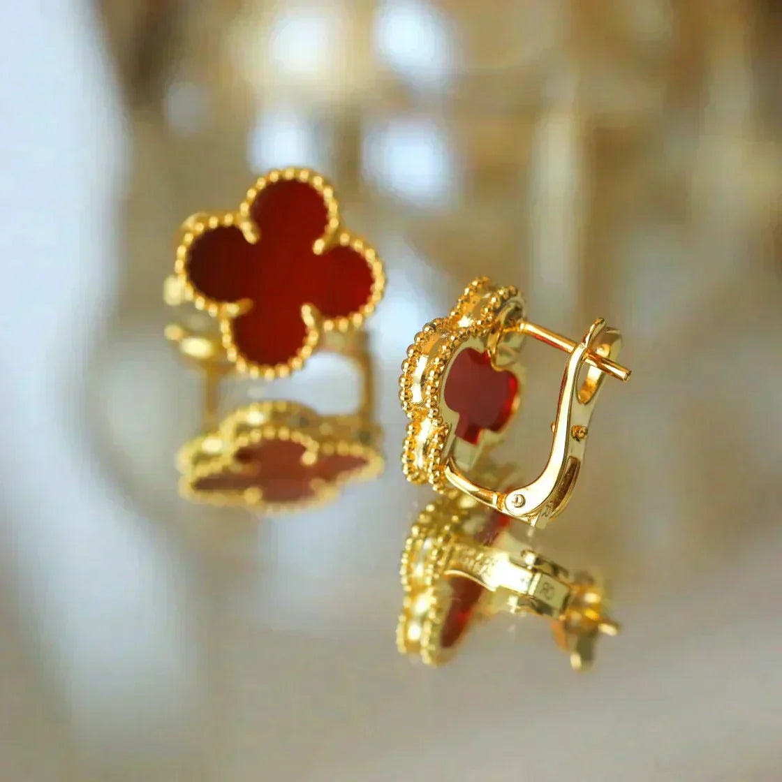 [ELAN LUXE]CLOVER MEDIUM 1 MOTIFS CARNELIAN  EARRINGS