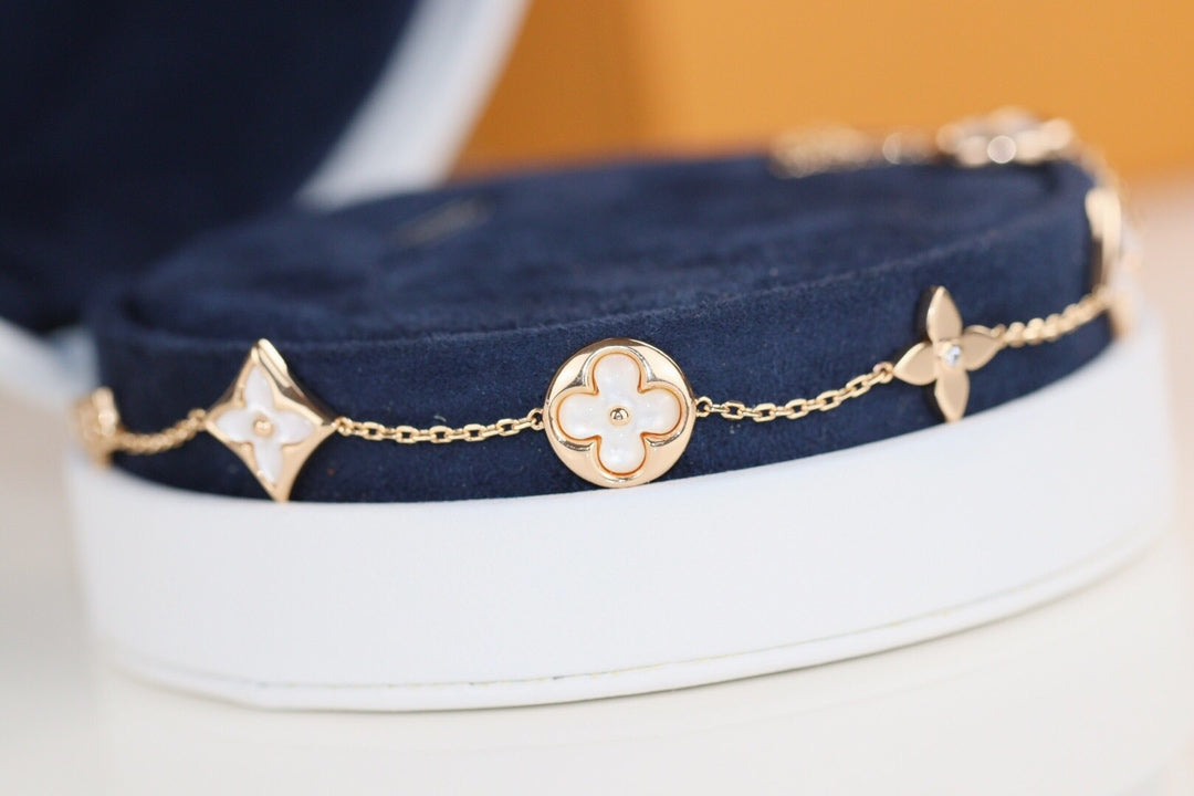 [ELAN LUXE]LEAF CLOVER BRACELET