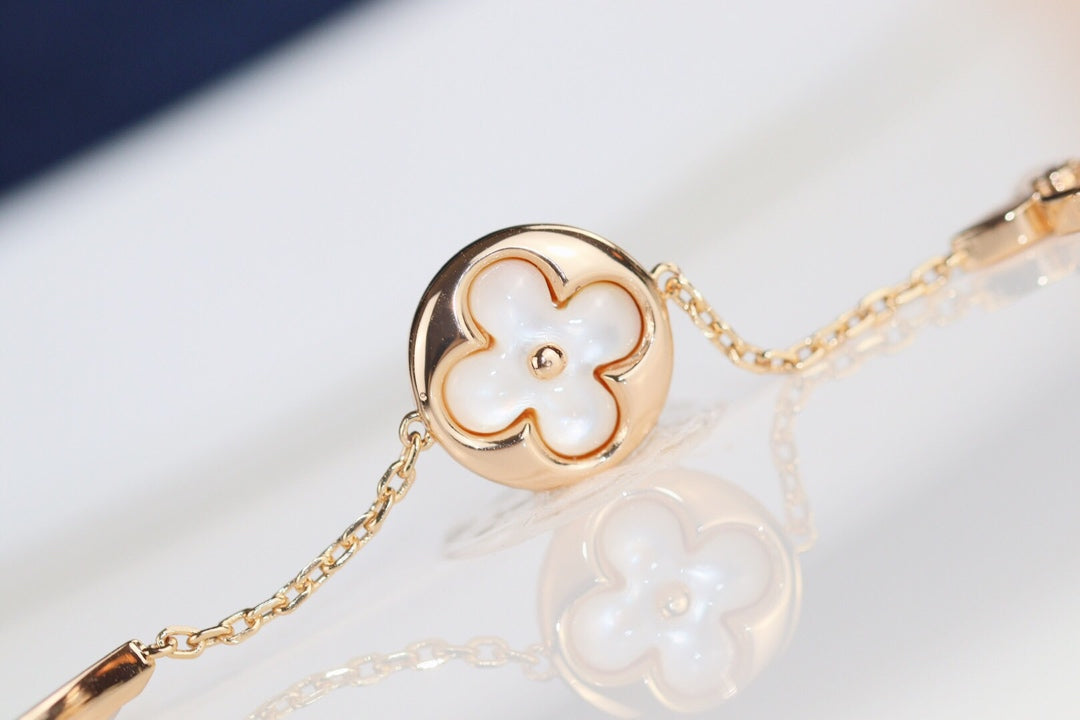 [ELAN LUXE]LEAF CLOVER BRACELET