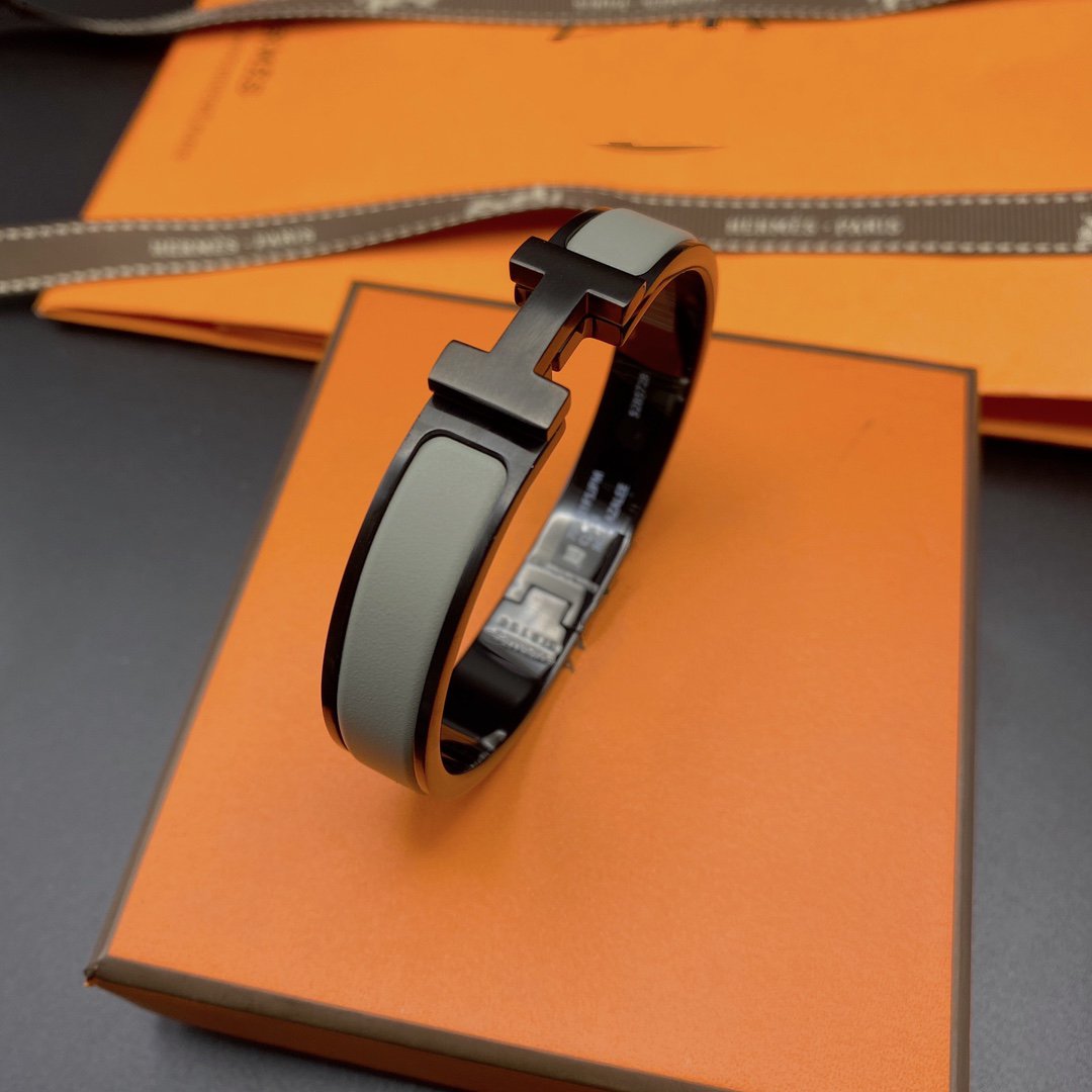 [ELAN LUXE]CLIC HM SO BLACK GREY BRACELET