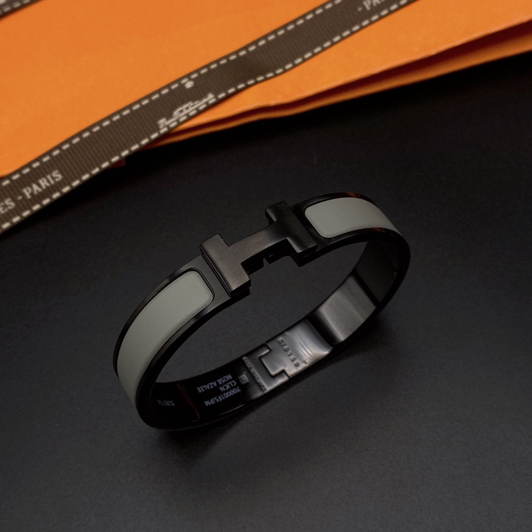 [ELAN LUXE]CLIC HM SO BLACK GREY BRACELET