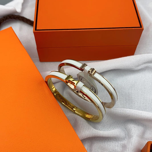 [ELAN LUXE]CLASSIC HM CLIC WHITE 8MM ENAMEL BRACELET
