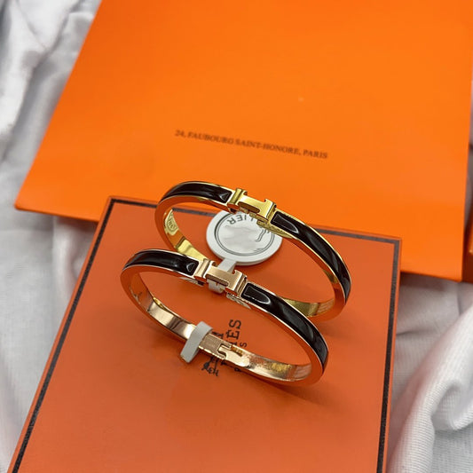 [ELAN LUXE]CLASSIC HM CLIC BLACK 8MM ENAMEL BRACELET