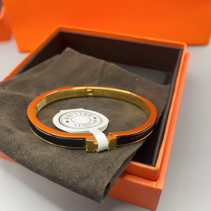 [ELAN LUXE]CLASSIC HM CLIC BLACK 8MM ENAMEL BRACELET