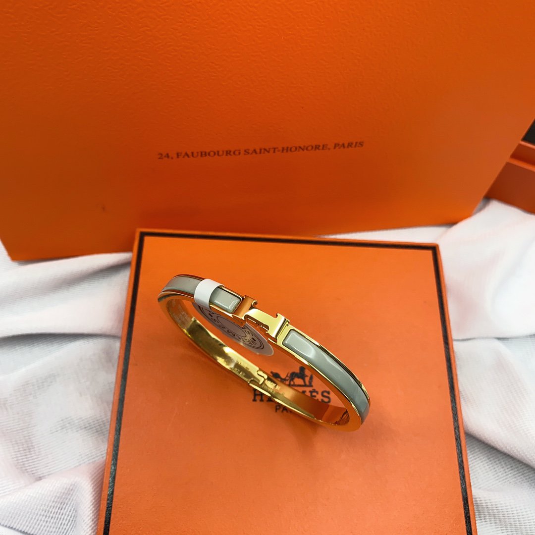 [ELAN LUXE]CLASSIC HM CLIC GREEN 8MM ENAMEL BRACELET