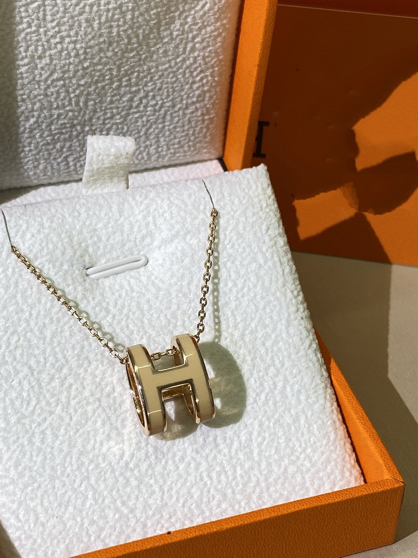 [ELAN LUXE]HM CLIC YELLOW ENAMEL GOLD NECKLACE