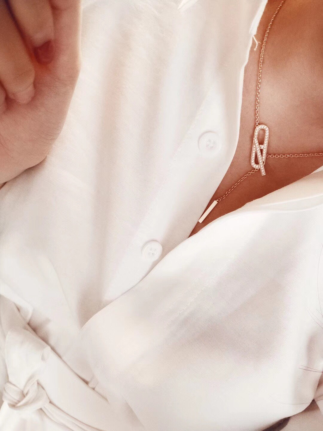 [ELAN LUXE]HM FIRE PIG NOSE NECKLACE TRENDY STREET