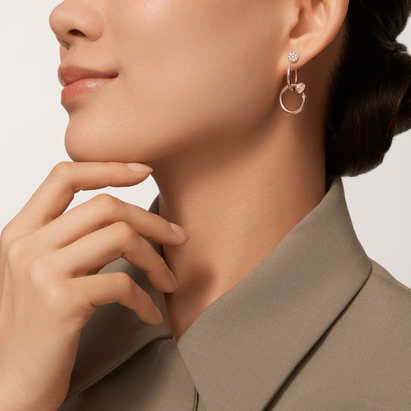 [ELAN LUXE]JUSTE HALF DIAMOND DOUBLE EARRINGS