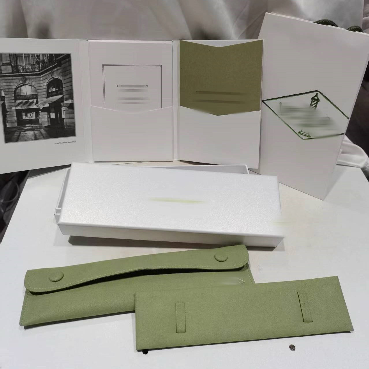 [ELAN LUXE] VA CLOVER BOX GIFT BAG