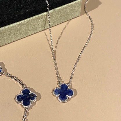 [ELAN LUXE]CLOVER 15MM PIETERSITE NECKLACE SILVER