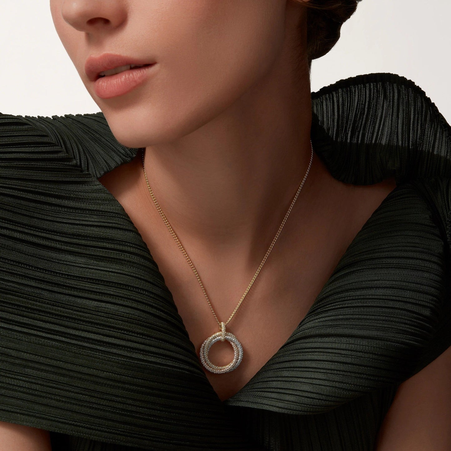 [ELAN LUXE]TRINITY LARGE FULL DIAMOND  NECKLACE