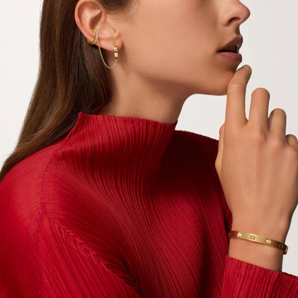[ELAN LUXE]LOVE 3.0MM HALF DIAMOND EARRINGS