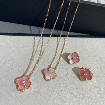 [ELAN LUXE]CLOVER MEDIUM 1 DIAMOND PINK EARRINGS