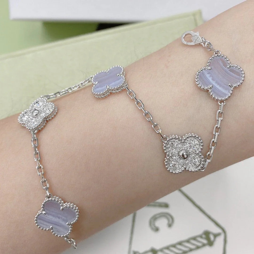 [ELAN LUXE] CLOVER 5 MOTIF PURPLE CHALCEDONY BRACELET COLLECTION