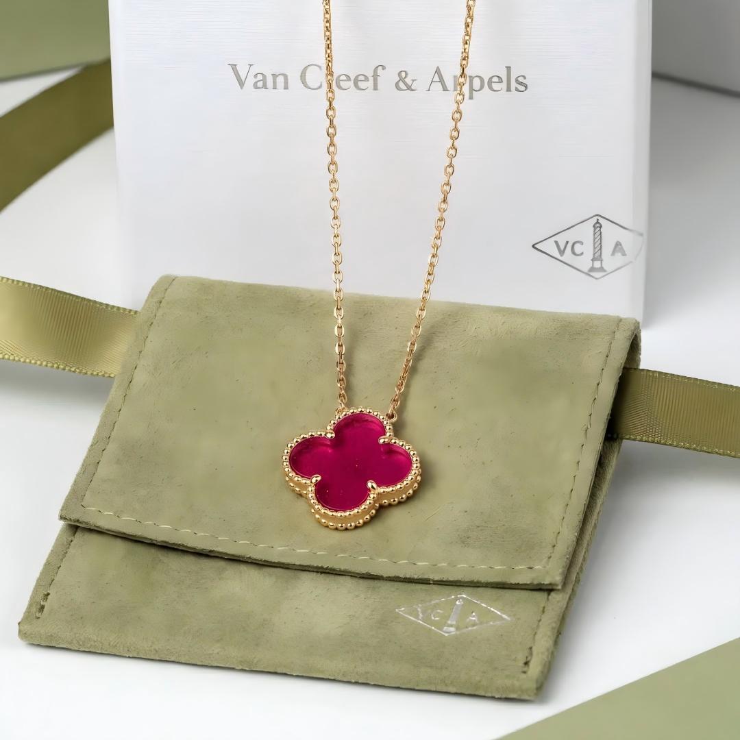 [ELAN LUXE] CLOVER 1 MOTIFS PINK ENAMEL NECKLACE