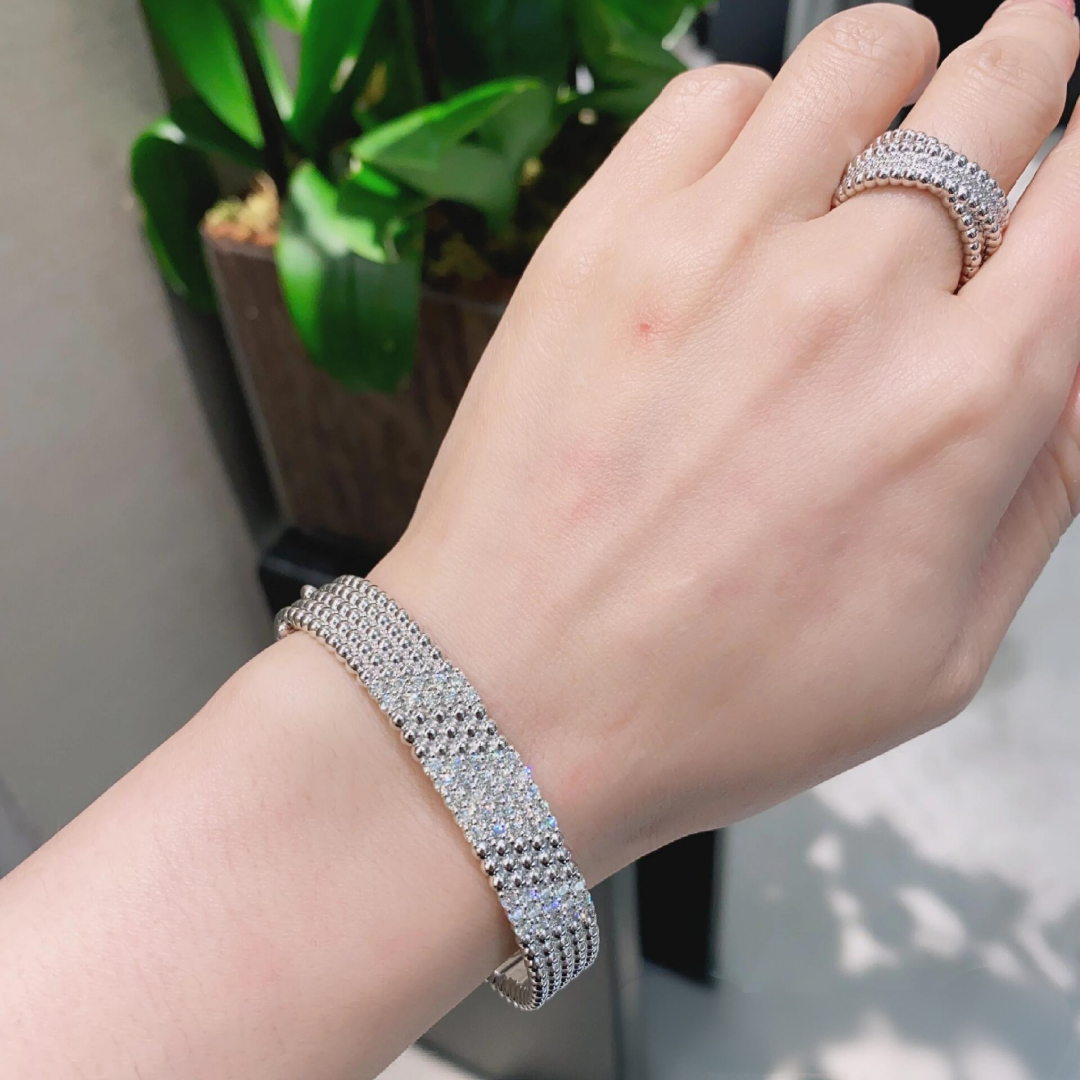 [ELAN LUXE]  FIVE-ROW DIAMOND BRACELET