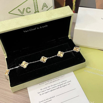 [ELAN LUXE]CLOVER  5 MOTIFS  CHRISTMAS LIMITED EDITION BRACELET