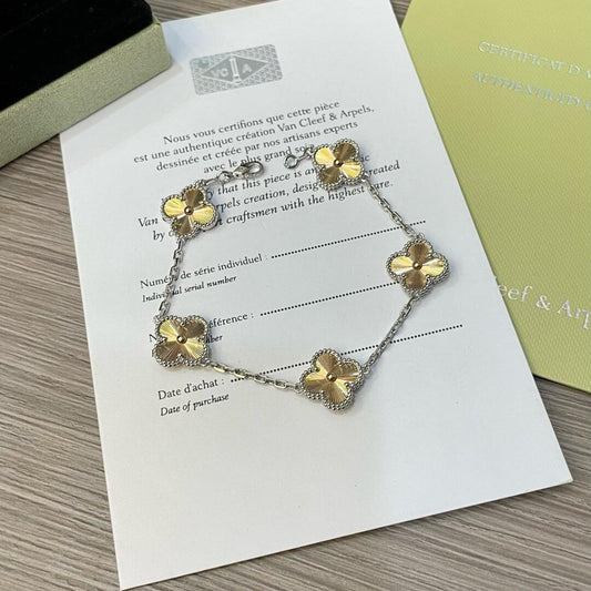 [ELAN LUXE]CLOVER  5 MOTIFS  CHRISTMAS LIMITED EDITION BRACELET