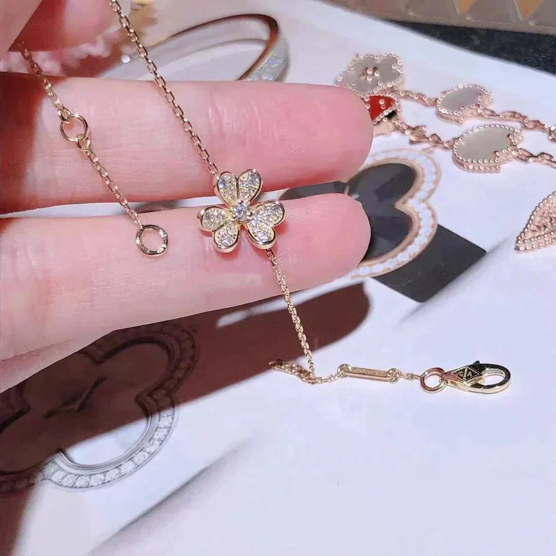 [ELAN LUXE]FRIVOLE GOLD FLOWER DIAMOND BRACELET