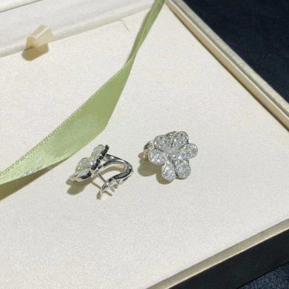 [ELAN LUXE]FRIVOLE SILVER FLOWER DIAMOND EARRINGS