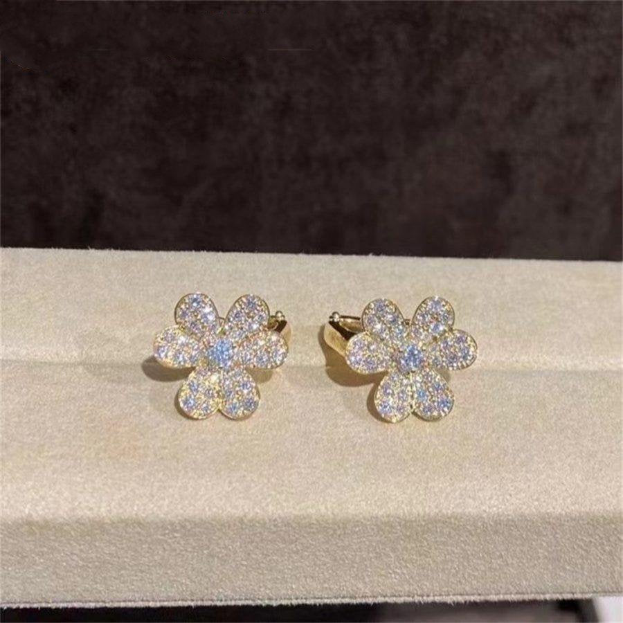 [ELAN LUXE]FRIVOLE GOLD FLOWER DIAMOND EARRINGS