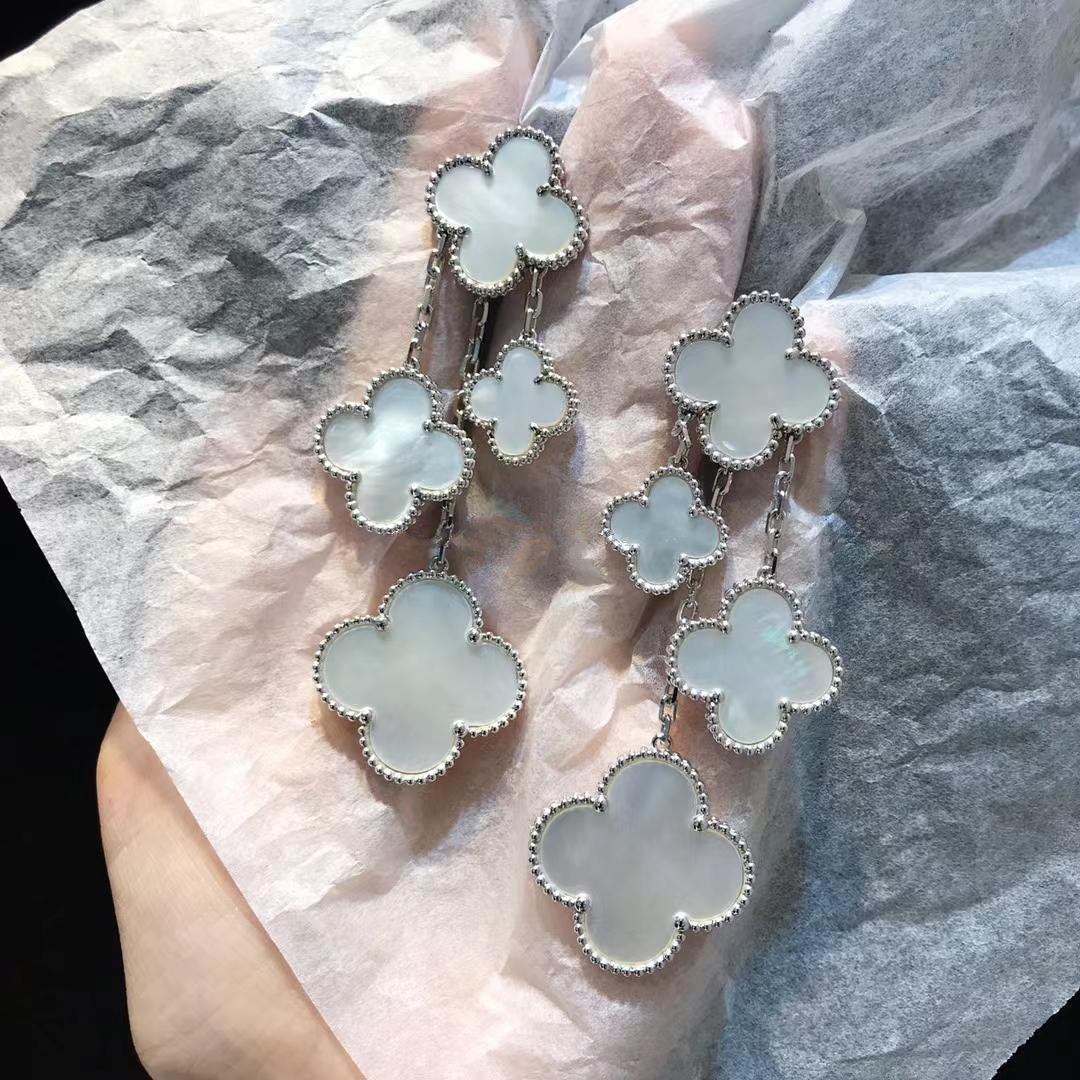 [ELAN LUXE]CLOVER EARRINGS WHITE MOP 4 MOTIFS SILVER
