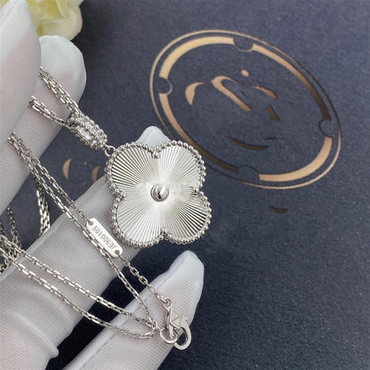 [ELAN LUXE]CLOVER 25MM SILVER BIG CLOVER NECKLACE