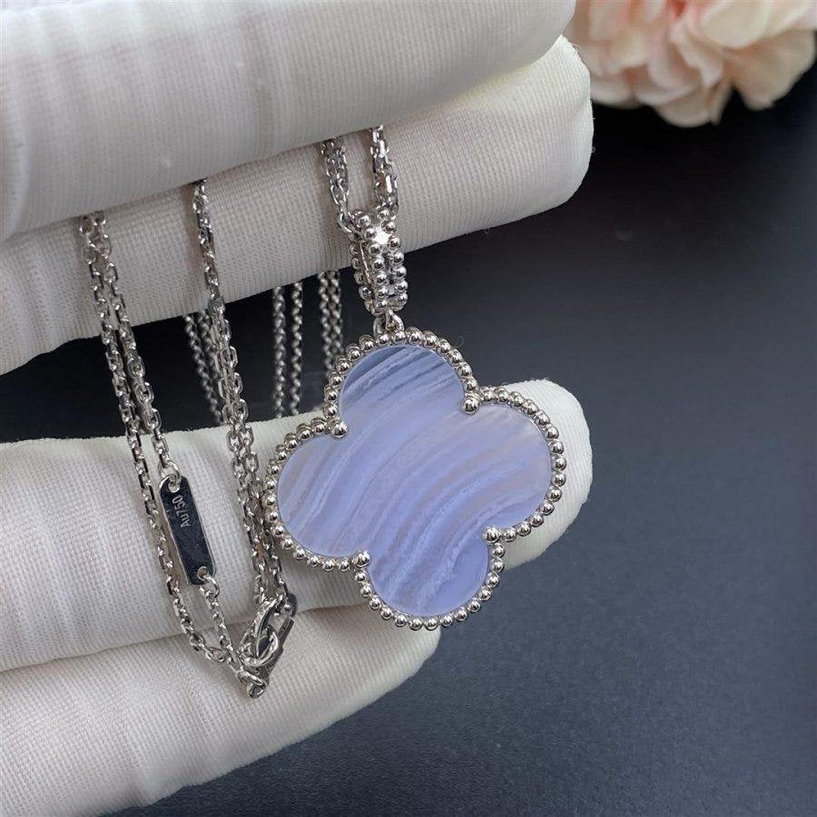 [ELAN LUXE]CLOVER SILVER CHALCEDONY BIG CLOVER NECKLACE