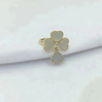 [ELAN LUXE]SWEET CLOVER WHITE MOP RING