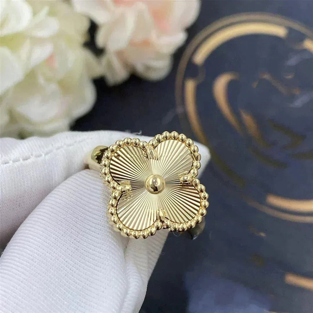 [ELAN LUXE]CLOVER GOLD RING