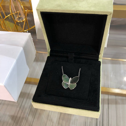 [ELAN LUXE]LARGE BUTTERFLY SILVER PENDANT DIAMOND NECKLACE